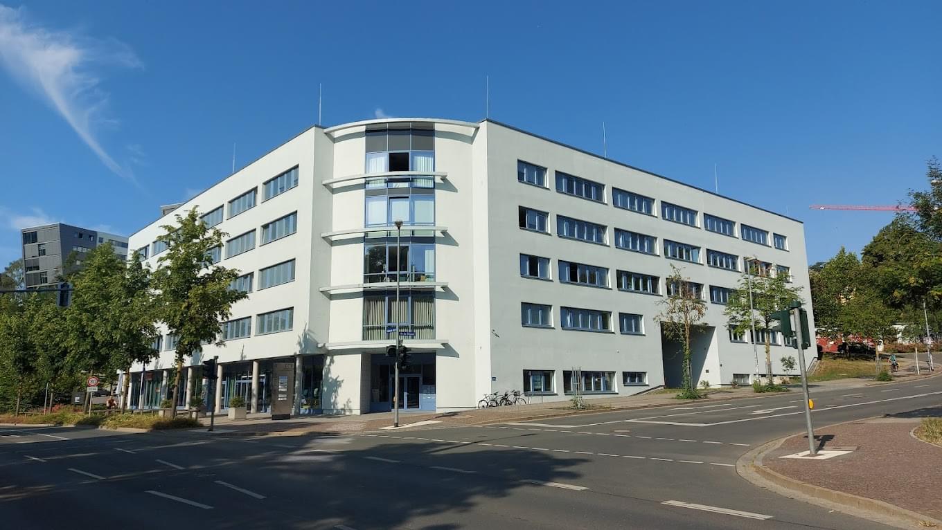 Außenansicht des Bürohauses in der die secumed ihre Büroräume hat